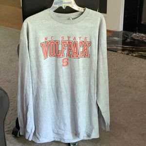 NC State Wolfpack Men’s Long Sleeve Tee. XL. AAA brand.